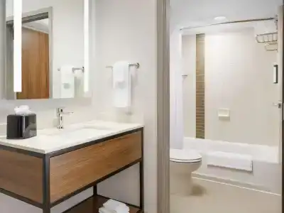 Hyatt Place Orlando/ I Drive / Convention Center - 18