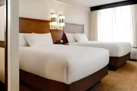 Hyatt Place West - 21