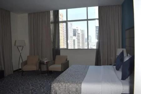 Ramada Abu Dhabi Corniche - 16