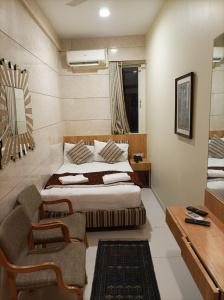 Bentley Marine Drive - 20