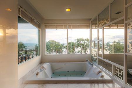 Welcome World Beach Resort & Spa - 57
