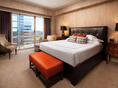 Hyatt Regency - 68