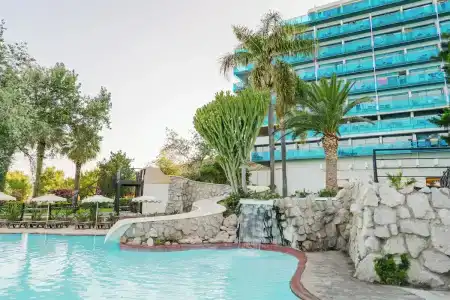 Calypso Beach - 24