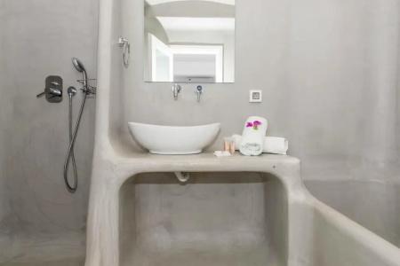 Blue Waves Suites & - 84