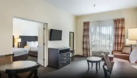Clarion Inn & Suites Central Beach - 63
