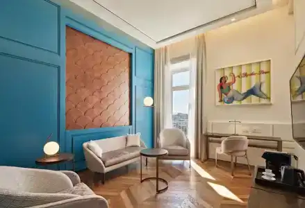 The Britannique Naples, Curio Collection By Hilton - 77