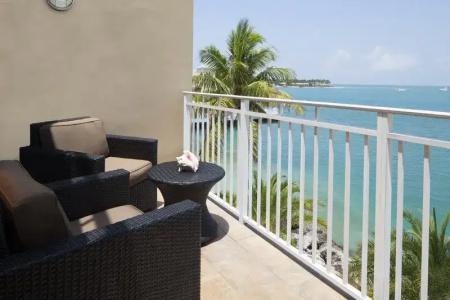 Pier House & Spa - 55