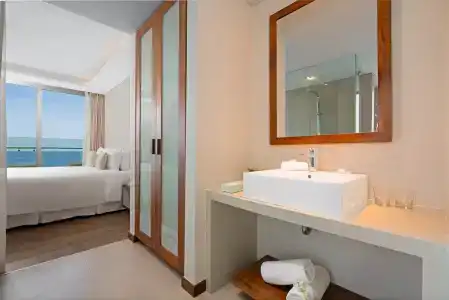 a La Carte Da Nang Beach - 57