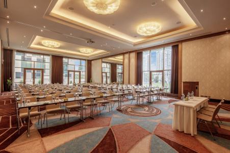 DoubleTree by Hilton Bratislava - 24