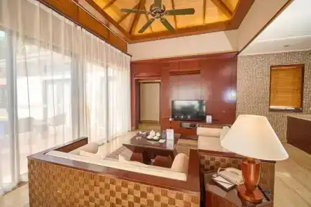 Grand Metropark Villa Resort Sanya Yalong Bay - 7