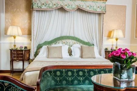 Bernini Palace - 37