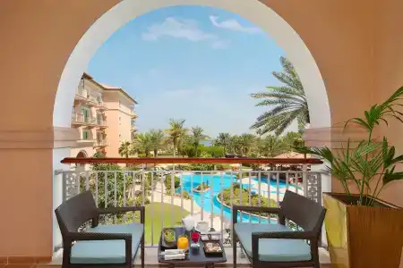 The Ritz-Carlton - 52