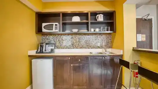 Town Inn Suites - 61
