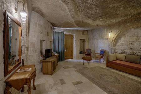 Hera Cave Suites - 166