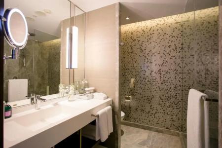 Centara Grand At Centralworld - Sha Extra Plus Certified - 43