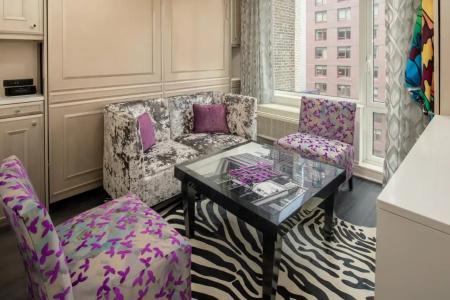 Staypineapple, An Artful, Midtown New York - 9