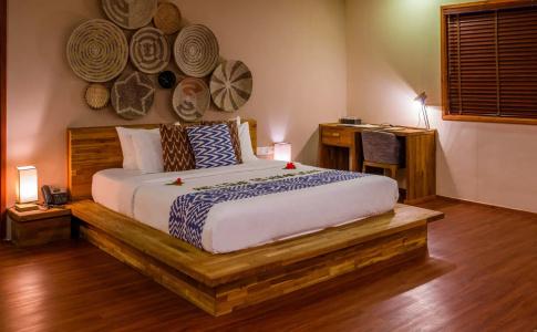 Kudafushi Resort & Spa - 26