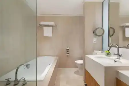 Crowne Plaza - Shenzhen Futian, An Ihg - 16