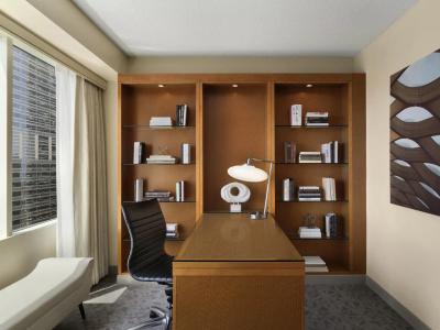 Swissotel Chicago - 92