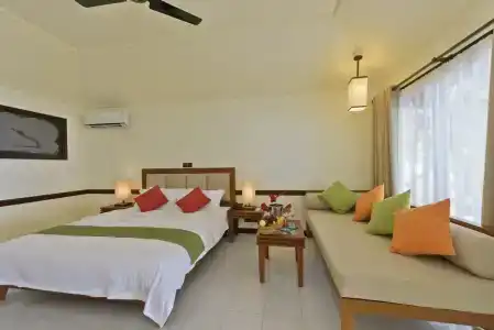 Paradise Island Resort & Spa - 29