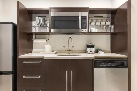 Home2 Suites Long Island City/Manhattan View - 69