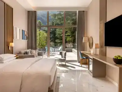 Blue Kotor Bay Premium Spa Resort - 67