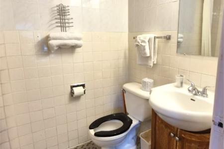 Edgebrook Motel - 32