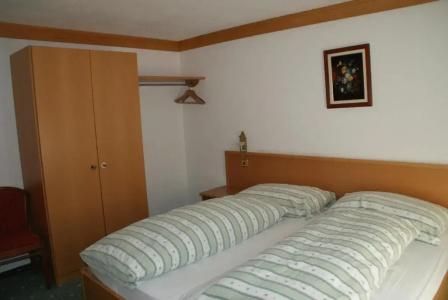 Residence - 24