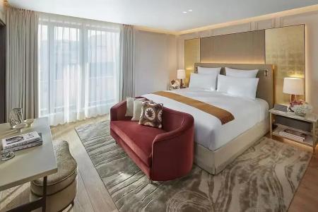 Mandarin Oriental - 61