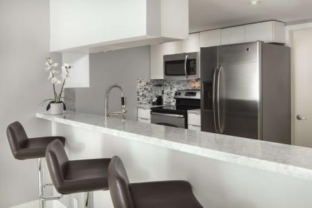 DoubleTree by Hilton Grand Biscayne Bay - 111