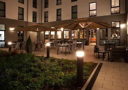 Holiday Inn Express Airport - 37