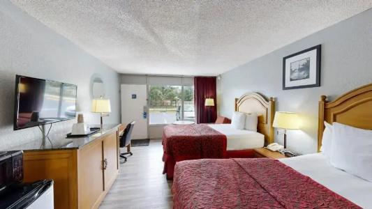 Days Inn by Wyndham Orlando Downtown - 24