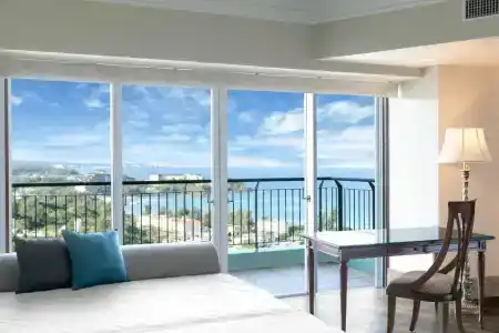 Okinawa Marriott Resort & Spa - 5
