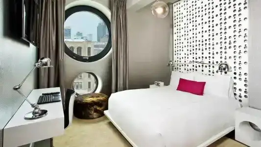 Dream Downtown - 38