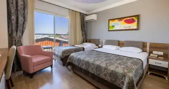 Crystal Aura Beach Resort & Spa  - 35