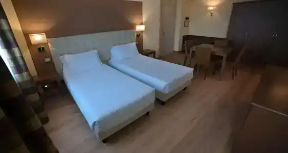 Best Western Grand Guinigi - 39
