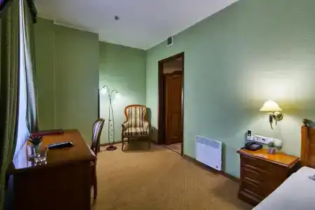 Academy - 5