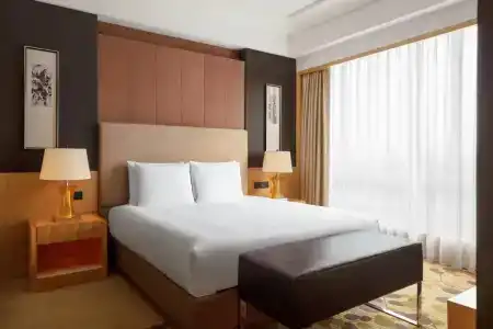 Courtyard by Marriott Shanghai Central - 1