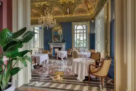 Imperiale Palace - 12
