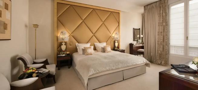 Hôtel Barrière Le Fouquet's - 67