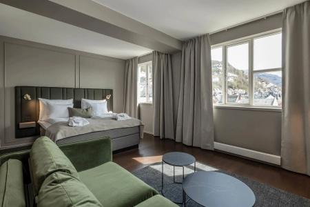 Clarion Bergen - 42