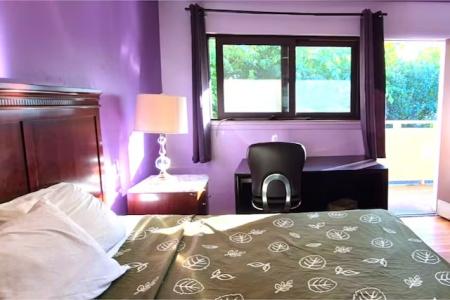 Edgebrook Motel - 17
