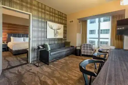 The Porter Portland, Curio Collection By Hilton - 77