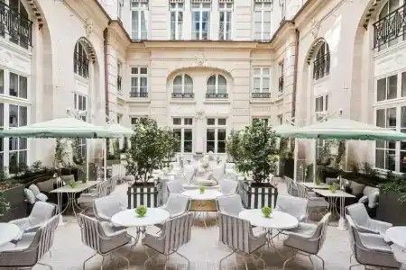 DE CRILLON - 24