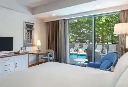 DoubleTree by Hilton Kusadasi - 49