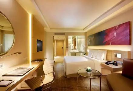 Doubletree By Hilton - 34