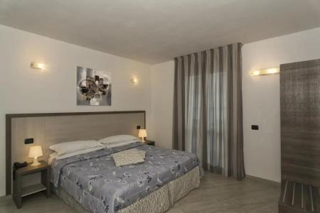 Lido Inn - 10