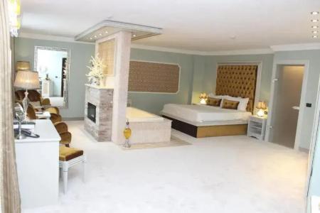Phoenicia Grand - 60