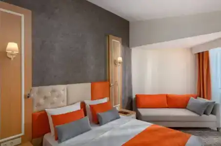 Golden Orange - 41