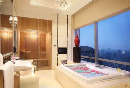 Doubletree by Hilton Guangzhou - 56